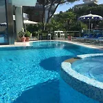 Bellevue Hotel 4*