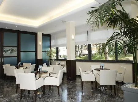 Bellevue 4* 리그나노 사비아도로