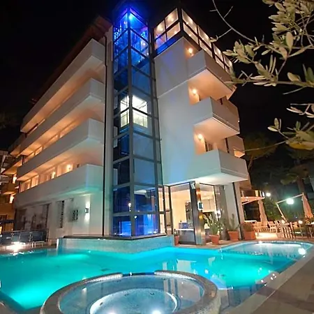 Hotel Bellevue 4*