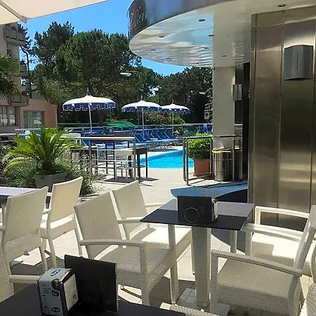 Bellevue Hotel 4*