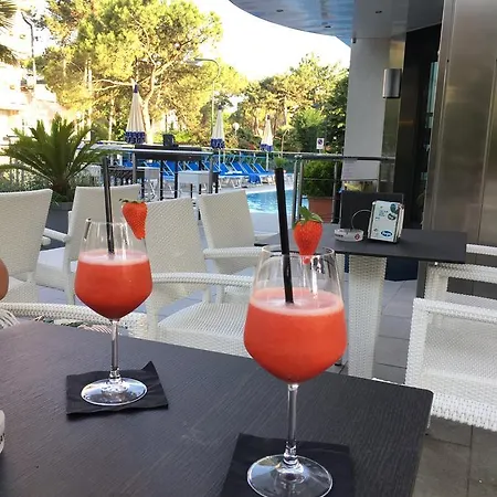 Otel Bellevue Lignano Sabbiadoro