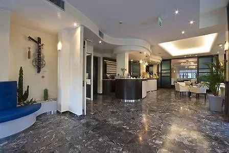 Otel Bellevue Lignano Sabbiadoro